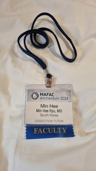Photograph 41 accompanying the article “Faculty in Amsterdam MAFAC 2024”.