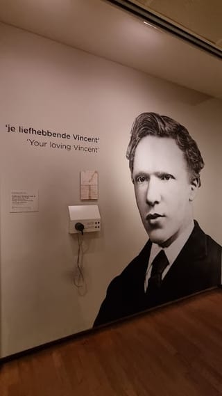Photograph 23 accompanying the article “Faculty in Amsterdam MAFAC 2024”.