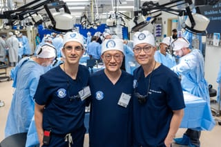 Photograph 42 accompanying the article “Faculty in MAFAC Mayo Clinic 2025”.