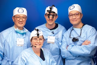 Photograph 11 accompanying the article “Faculty in MAFAC Mayo Clinic 2025”.
